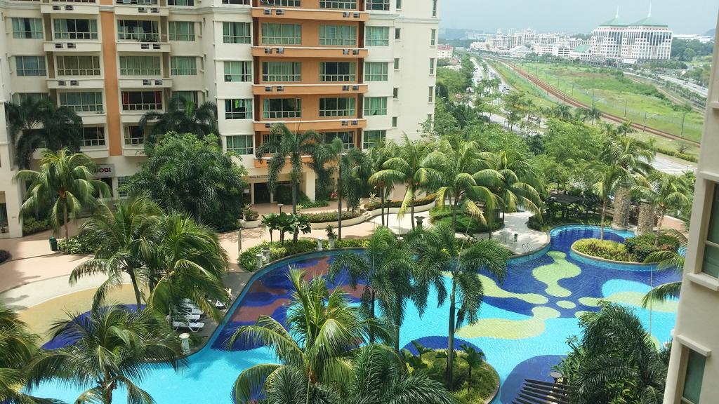 Qaiser Executive Stay East Lake Residence Kampong Bohol Екстериор снимка