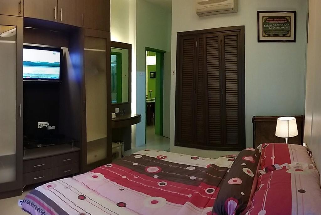 Qaiser Executive Stay East Lake Residence Kampong Bohol Екстериор снимка