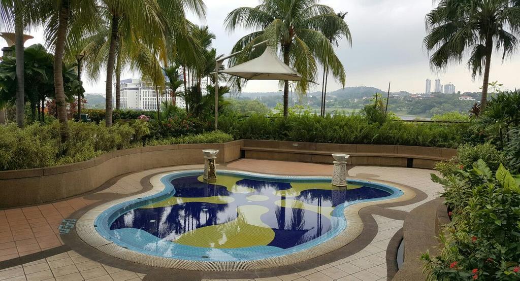 Qaiser Executive Stay East Lake Residence Kampong Bohol Екстериор снимка