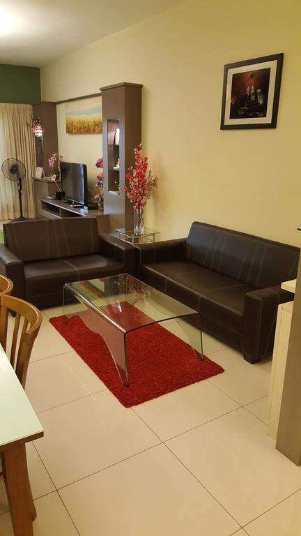 Qaiser Executive Stay East Lake Residence Kampong Bohol Екстериор снимка