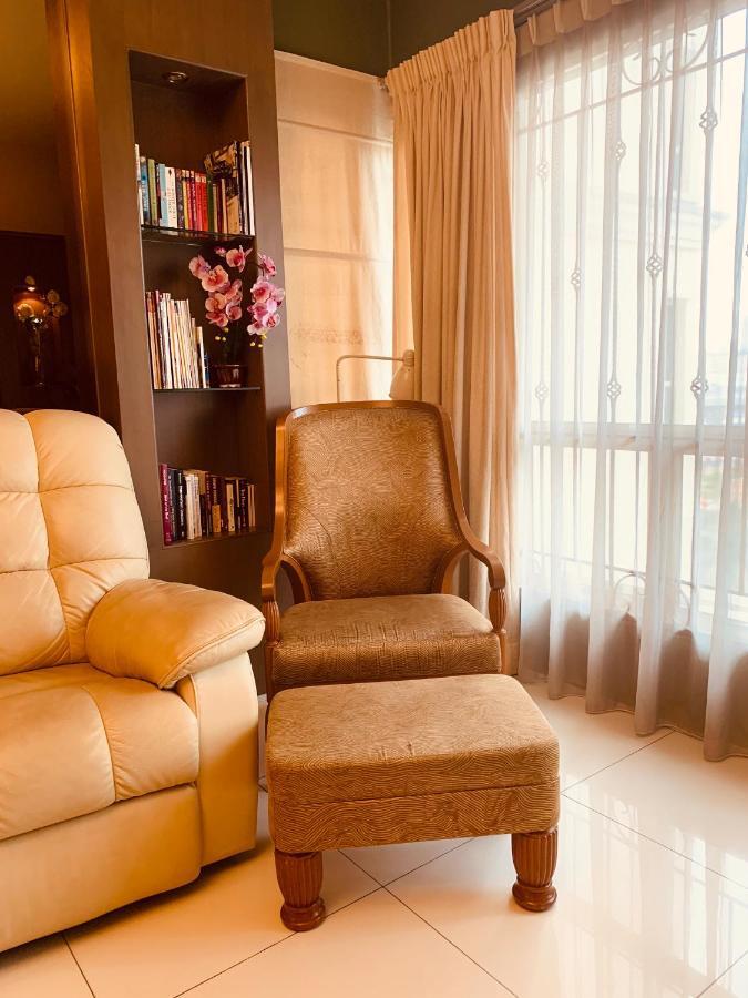 Qaiser Executive Stay East Lake Residence Kampong Bohol Екстериор снимка