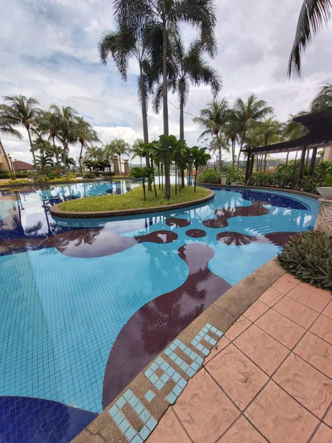 Qaiser Executive Stay East Lake Residence Kampong Bohol Екстериор снимка