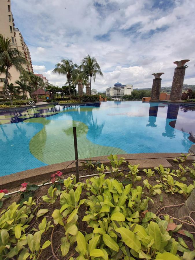 Qaiser Executive Stay East Lake Residence Kampong Bohol Екстериор снимка
